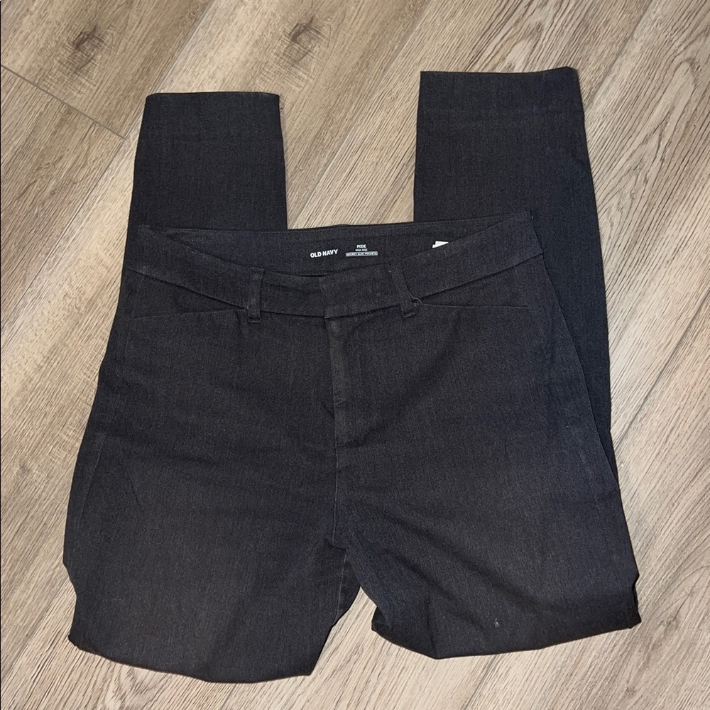 Old Navy high rise pixie pants, heather grey